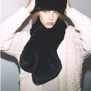 zara black faux fur scarf